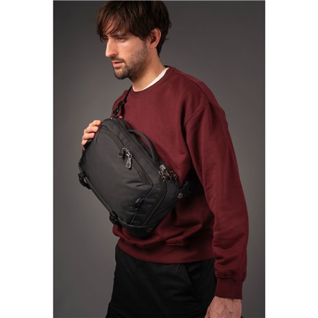 Pacsafe EXP 12 Sling nero
