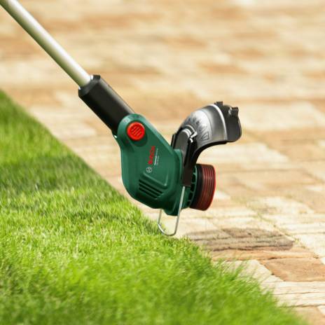 Bosch UNIVERSALGRASSCUT 18V-26- 500