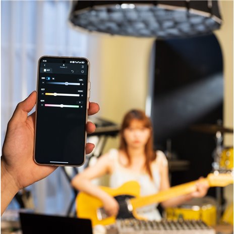 Nanlite FS-300C Full-Color faretto da studio