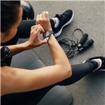 Belkin Temp.Curve 2in1 Displays. Apple Watch 4-9/SE 40/41mm schw.