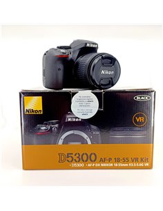 Nikon D5300 + AF-S 18-55/3,5-5,6 G