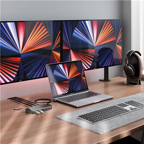 Alogic Universal 12-in-1 Mini Dock DV3