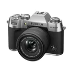 Fujifilm X-T50 + XC 15-45/3,5-5,6 silver