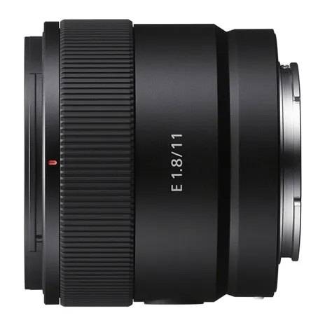 Sony SEL 11/1,8 E-mount (APS-C)