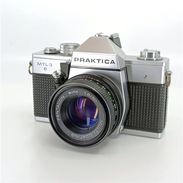 Praktica MTL 3 + Pentacon 50/1,8 (esposimetro non funzionante)