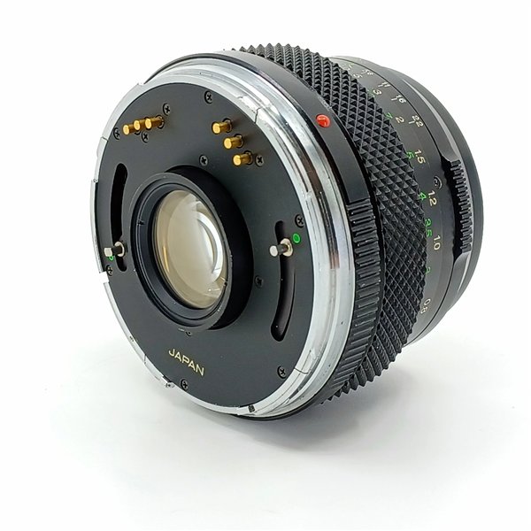 Zenza Bronica ETRs + 75 + 50 +150 + pentaprisma + dorso 669 + flash