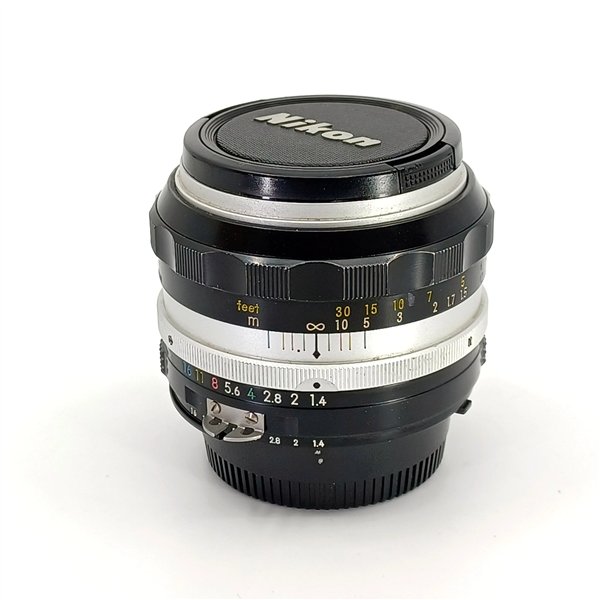 Nikon NIKKOR-S Auto 50/1,4 (nato con attacco AI)