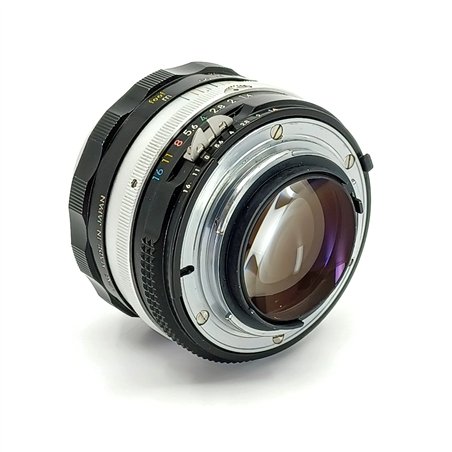 Nikon NIKKOR-S Auto 50/1,4 (nato con attacco AI)