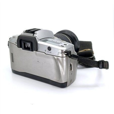 Minolta Dynax 40 + 28-100/3,5-5,6 D + Brosa