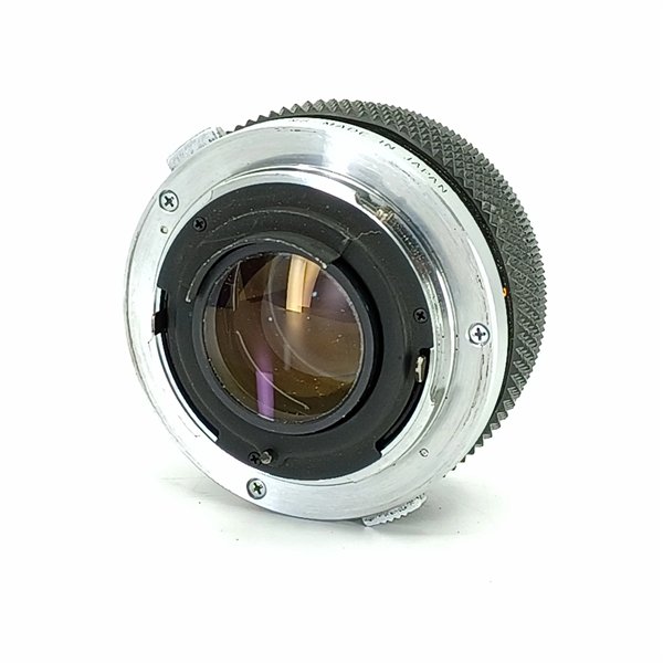 Olympus OM2n + Zuiko 50/1,8 + Winder II + Shoe 4