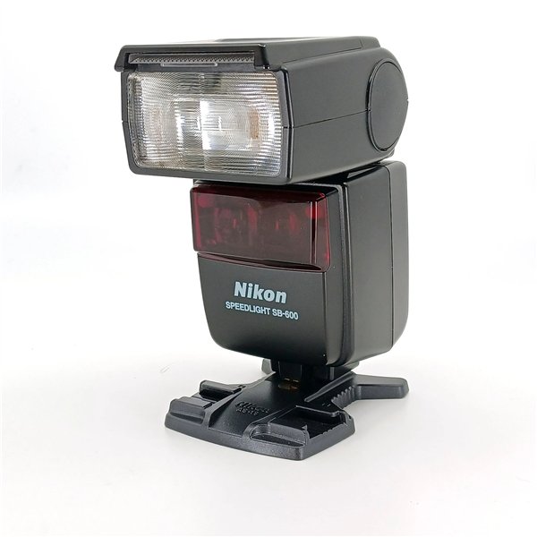 Nikon SB-600 Flash + piedistallo AS-19