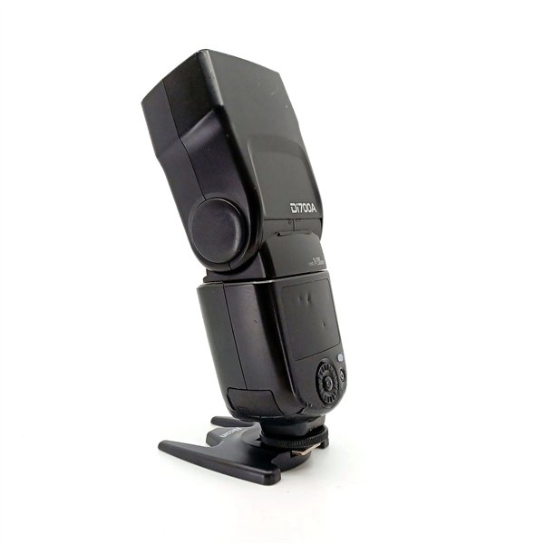 Nissin Di700 per Nikon