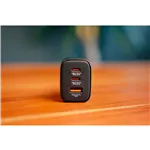 Verbatim Essentials GaN Charger 65W 2xUSB-C/1xUSB-A schwa. 32352