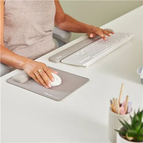 Fellowes Breyta poggiapolsi sabbia