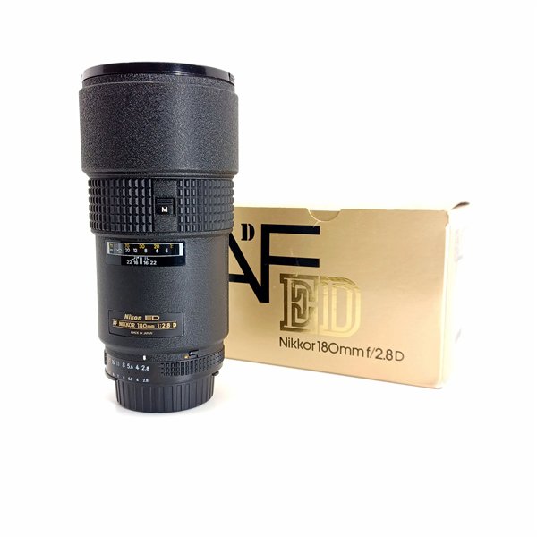 Nikon AF Nikkor 180mm f2,8 D (72mm)