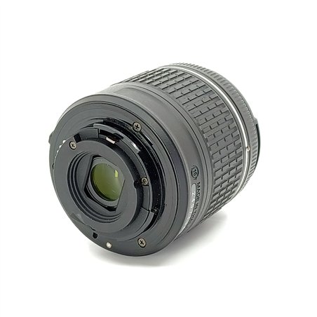 Nikon D7100 + AF-P 18-55/3,5-5,6 G