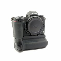 Nikon Z7 II + MB-N11 2