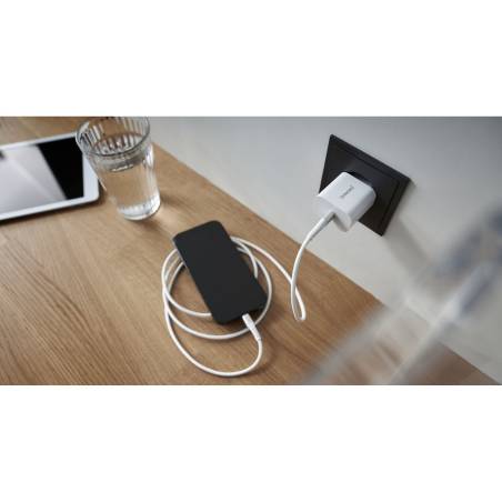 Intenso Power adatt. W20C bian. 1x USB-C 20W