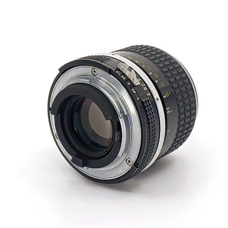 Nikon Nikkor 85/2 AI