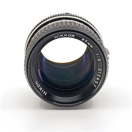 Nikon Nikkor 85/2 AI