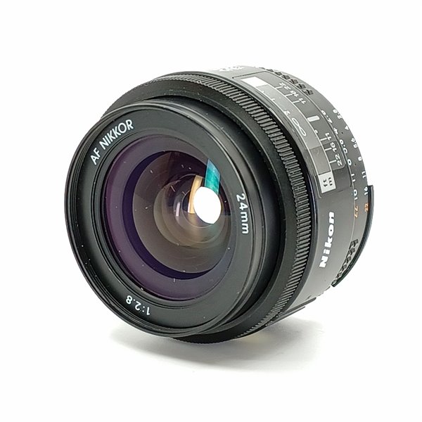 Nikon AF 24/2,8