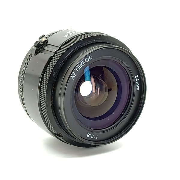 Nikon AF 24/2,8