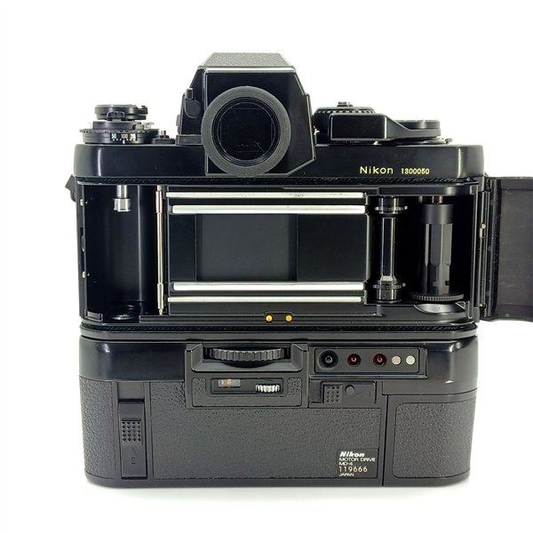 Nikon F3 HP corpo + MD-4 motore 