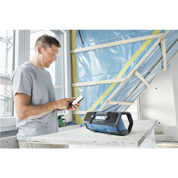 Bosch GPB 18V-2 SC Professional radio da cantiere a batteria