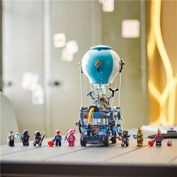 LEGO Fortnite 77073 Battle Bus