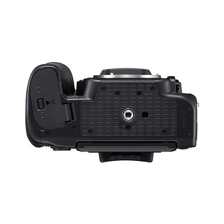 Nikon D780 corpo + SD 64GB (Nital)