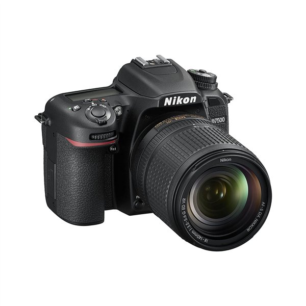 Nikon D7500 + AF-S DX 18-140 ED VR + SD 32GB (Nital)