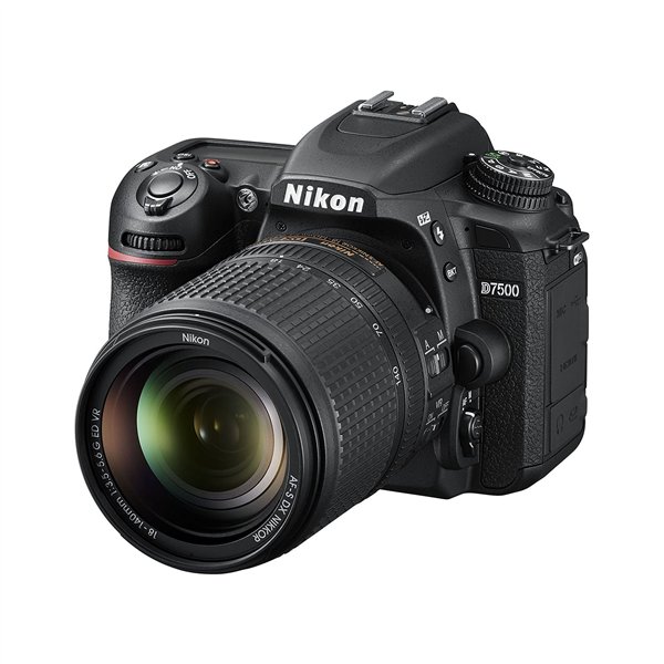 Nikon D7500 + AF-S DX 18-140 ED VR + SD 32GB (Nital)