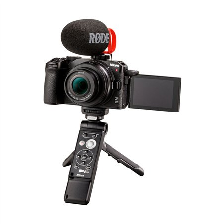 Nikon Z30 + Z DX 16-50 VR Content Creator's Kit + SD 64GB (Nital)