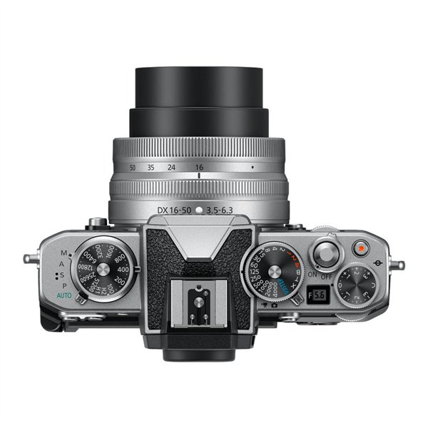 Nikon Z fc + Z DX 16-50 VR silver + SD 64GB Lexar Pro (Nital)