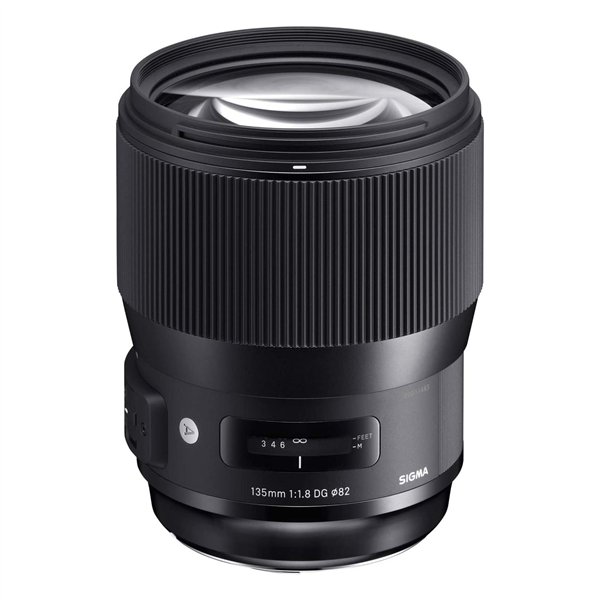Sigma AF 135/1.8 (A) DG Macro Leica/Pana. L-mount