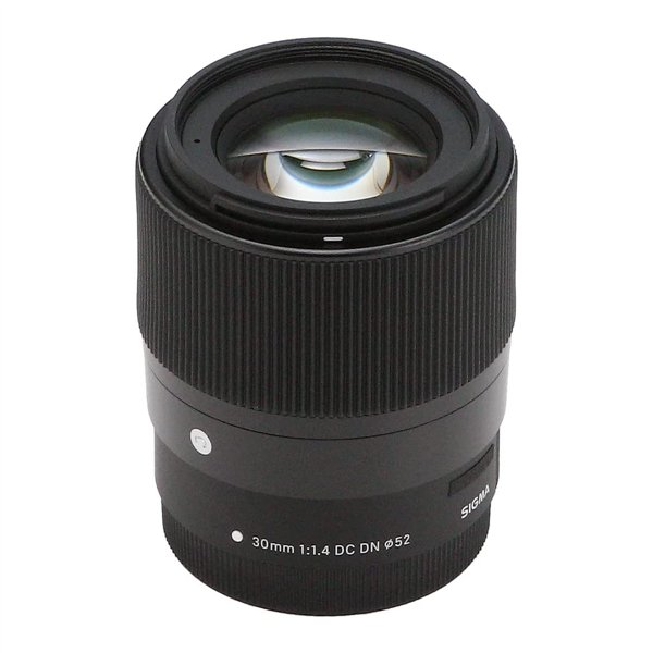 Sigma AF 30/1,4 (C) DC DN Leica/Pana. L-mount