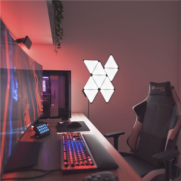 Nanoleaf Shapes Triangles Ultra Black Edition Starter Kit - 9PK