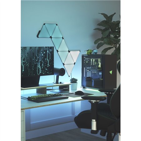 Nanoleaf Shapes Triangles Ultra Black Edition Starter Kit - 9PK