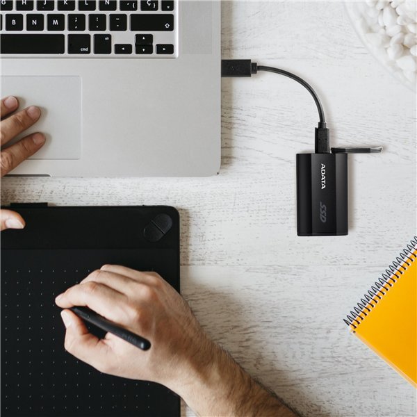 ADATA SSD esterno SD810      1TB IP68 2000/2000 nero