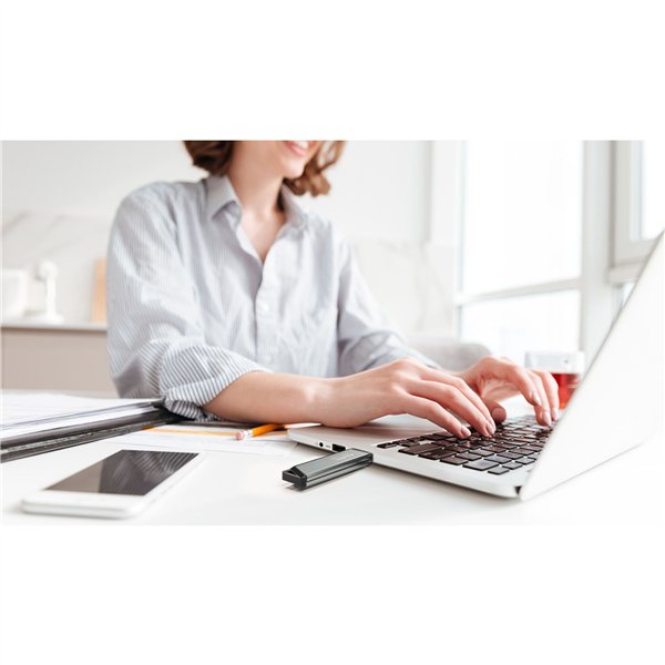 ADATA Elite UE800 chiav. USB 2TB USB 3.2 Gen 2  AELI-UE800-2T-CSG