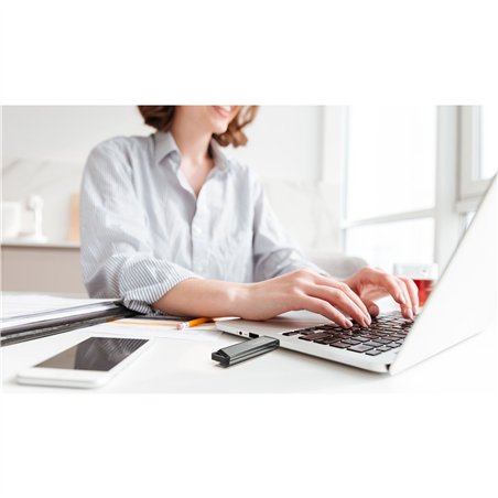 ADATA Elite UE800 chiav.USB 512G USB 3.2 Gen2 AELI-UE800-512G-CSG