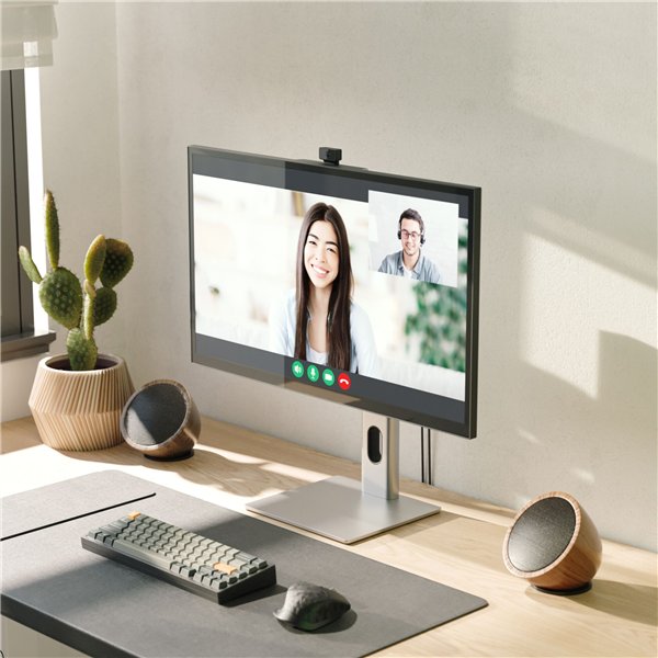 Alogic Clarity Pro 27  UHD 4K Monitor con 65W + 8MP Webcam