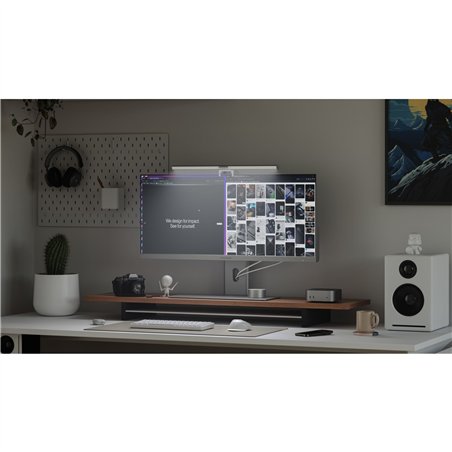 Alogic Illuminate Light Bar with 4k Autofocus Camera Space Grey