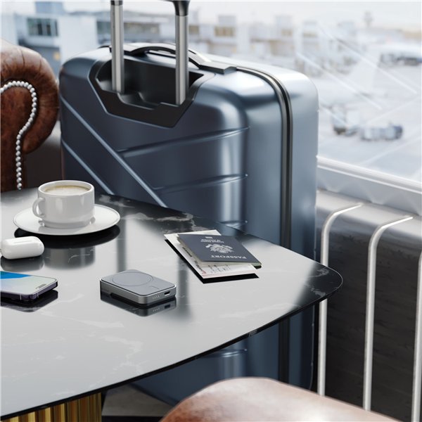 Alogic Matrix+ 3-in-1 Magnetic Charger+Power Bank+AW Puk bianco