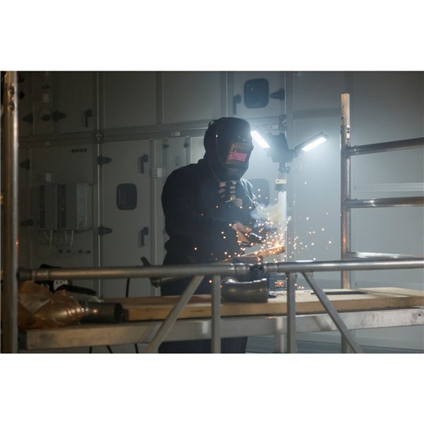 Brennenstuhl treppiede LED faretto a tre teste 13050 T