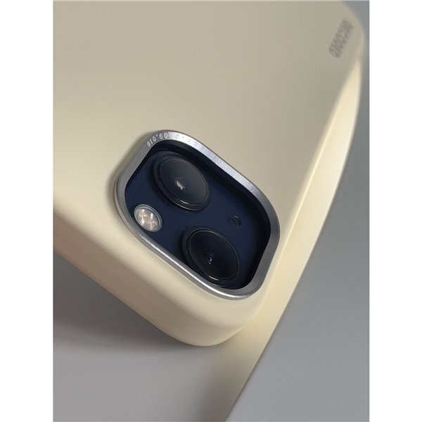 Decoded AntiMicrobial Silicone cover post.iP 14 Plus Sweet Corn