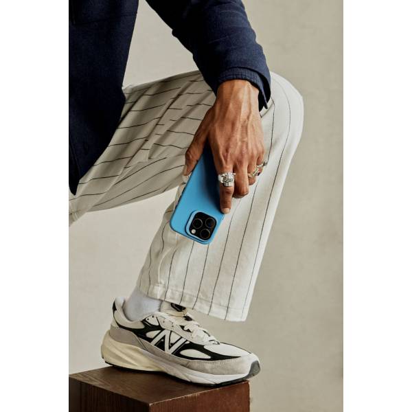 Decoded AntiMicrobial Silicone cust.post. iPhone 16 Pro azzurro