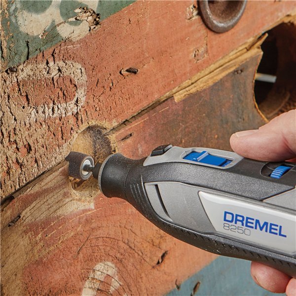 Dremel 8250 2.0 Ah 12V Li-Ion 5 pz. accessorio