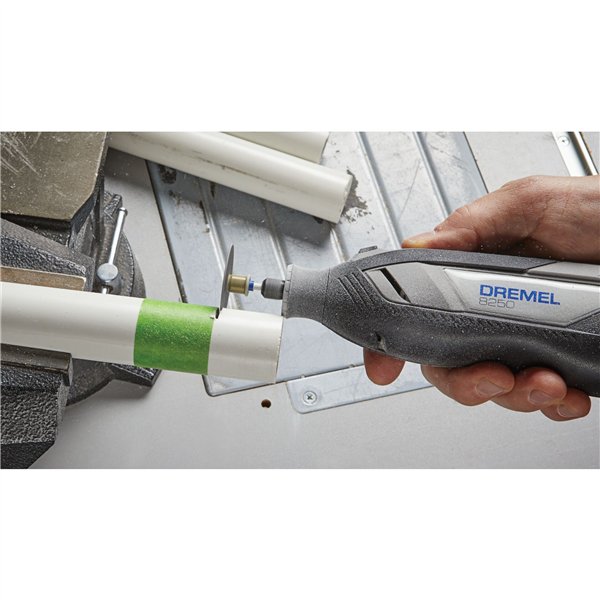 Dremel 8250 2.0 Ah 12V Li-Ion 5 pz. accessorio