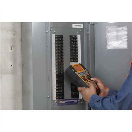 Dymo Rhino 6000+ Vinyl 24 mm x 5,5 m nero su bian.